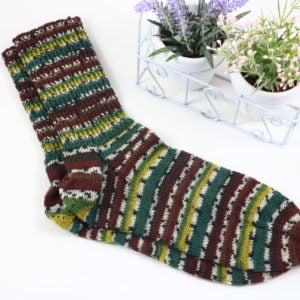 Handgestrickte Socken Muster 25, Größe 47