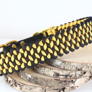 Paracord-Halsband “Manta Ray” für 41 bis 47 cm Halsumfang
